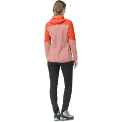 Norrona Giacca Donna - Falketind Aero60 Hood - Orange Alert/Peach Amber -Norrona norrona falketind aero60 hood women orange alert peach amber model 2 1399431