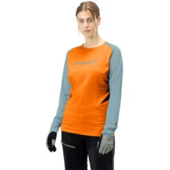 Norrona Maglia A Maniche Lunghe Donna - Fjørå Equaliser Lightweight - Orange Popsicle/Tourmaline