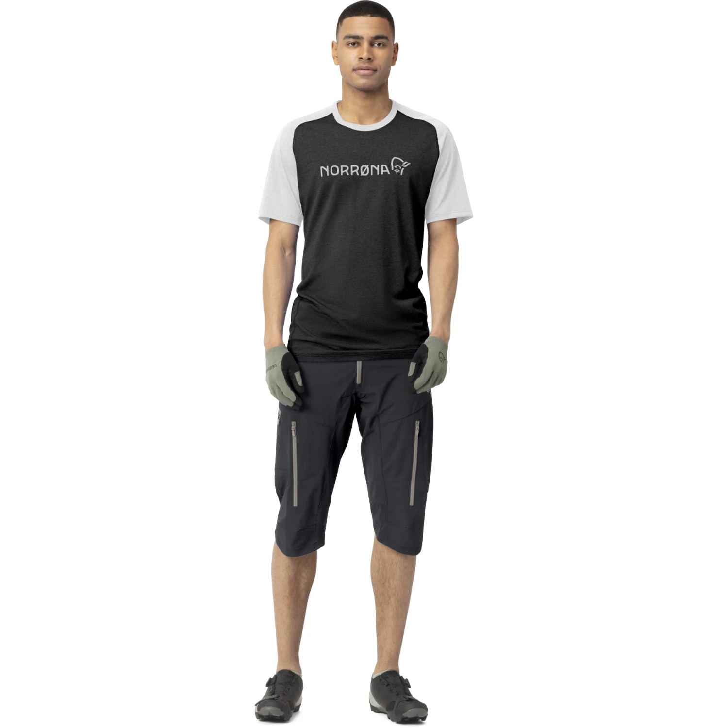 Norrona Maglia Uomo - Fjørå Equaliser Lightweight - Caviar/Light Grey 6 Norrona Maglia Uomo - Fjørå Equaliser Lightweight - Caviar/Light Grey - immagine 4