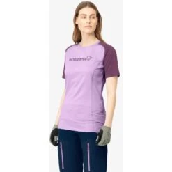 Norrona Maglia Donna - Fjørå Equaliser Lightweight - Dark Purple/Violet Tulle -Norrona norrona fjora equaliser lightweight t shirt women dark purple violet tulle 4 1126783