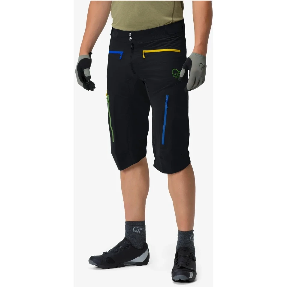 Norrona Pantaloncini Uomo - Fjørå Flex1 - Caviar 5 Norrona Pantaloncini Uomo - Fjørå Flex1 - Caviar - immagine 3