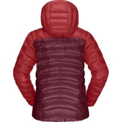 Norrona Giubbotto Donna - Lyngen Down850 Hood - True Red/Rhubarb 9 Norrona Giubbotto Donna - Lyngen Down850 Hood - True Red/Rhubarb -Norrona norrona lyngen down850 hood jacket women true red rhubarb 2 1256353