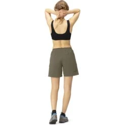 Norrona Pantaloncini Donna - Senja Flex1 8 Inch - Olive Night -Norrona norrona senja flex1 8 inch shorts women olive night model 2 1399939