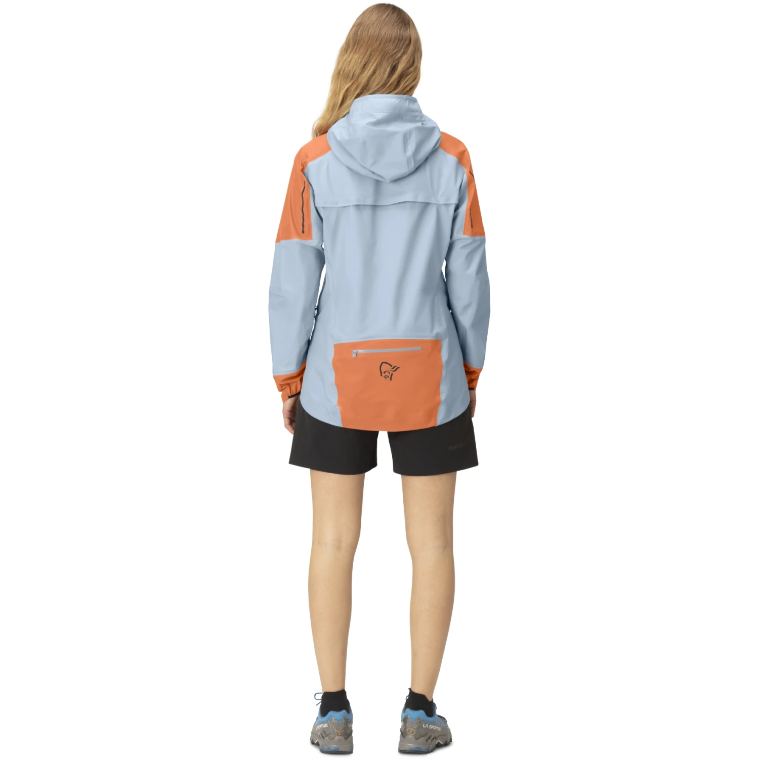 Norrona Giacca Donna - Senja Gore-Tex Active - Flamingo/Blue Fog 7 Norrona Giacca Donna - Senja Gore-Tex Active - Flamingo/Blue Fog - immagine 5
