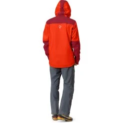 Norrona Giacca Uomo - Trollveggen Gore-Tex Pro Light - Arednalin/Rhubarb 11 Norrona Giacca Uomo - Trollveggen Gore-Tex Pro Light - Arednalin/Rhubarb -Norrona norrona trollveggen gore tex pro light jacket men arednalin rhubarb 5 1518934