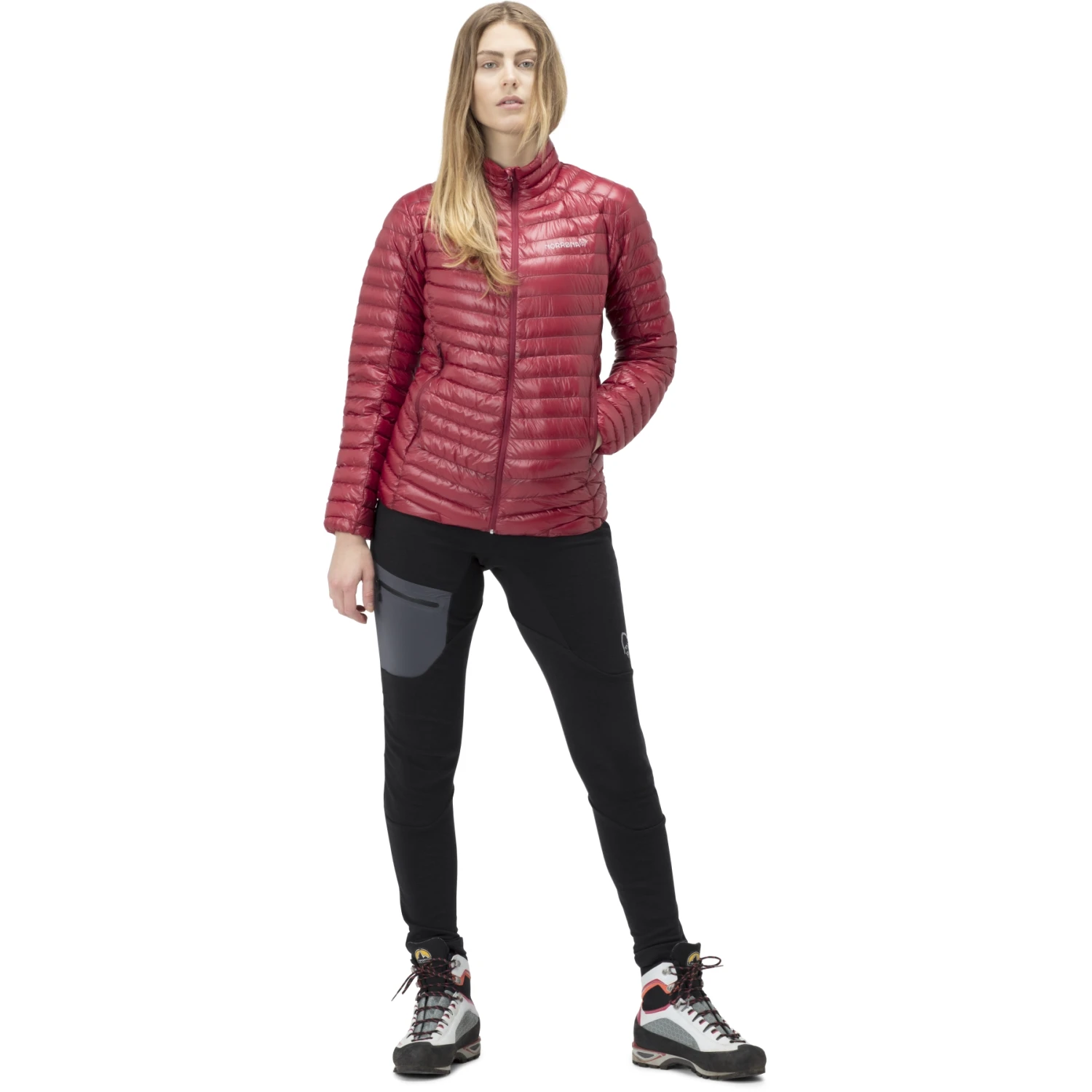 Norrona Giubbotto Donna - Trollveggen Superlight Down850 - Rhubarb 5 Norrona Giubbotto Donna - Trollveggen Superlight Down850 - Rhubarb - immagine 3